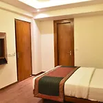 Hotel Lohias Delhi Airport