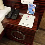 Hotel Lohias Delhi Airport